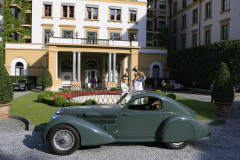 Class B - 18 - Pre-1945 Supercars - The Fast and the Flamboyant. Lancia Astura Serie II by Castagna (1933)