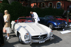 Class C - 38 -  Showroom Showdown: Britain and Germany  Battle for Luxury  Supremacy / Mercedes Benz 300SL (1963)