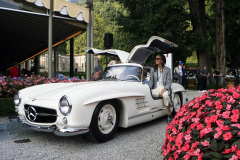 Class C - 32 -  Showroom Showdown: Britain and Germany  Battle for Luxury  Supremacy / Mercedes Benz 300SL Alloy (1955)3)