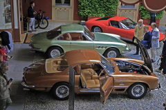 44 /  Chassis 3615 GT, one of only three ever built - 250 GT Speciale Aerodinamico (SWB) 1962 by Pininfarina  in front of a 330 GTC