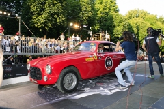 Acces on the podium inpossible, only in front of the start only with special passes for the Miglia