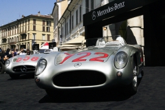 Thursday - The Machine: Mercedes-Benz 300 SLR #722.