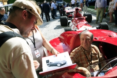 Friday -Ferrari 750 Monza arriving to be checked-in