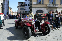 68  - ALFA ROMEO 6C 1500 GS  (1933)   Scalise (AR) – Claramunt (AR) at the start. Winners 1000Miglia2012