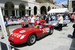 440 - WOOD Kevin (GB) + DEVINE Jim (GB) - Maserati 200 SI (1957)